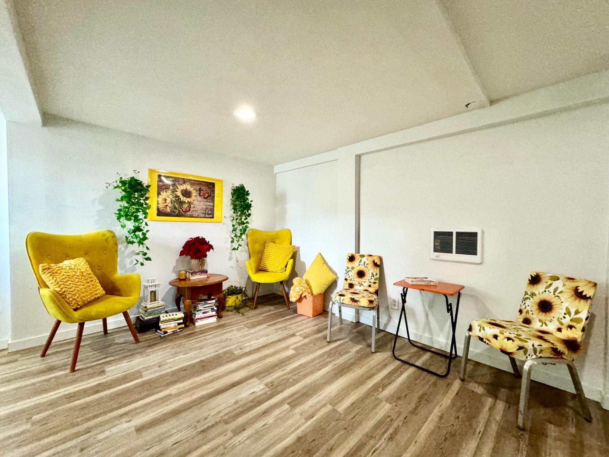 Tiny Private Room On The 1St Floor With Shared Bathroom Near Seatac Airport And Downtown Seattle Extérieur photo